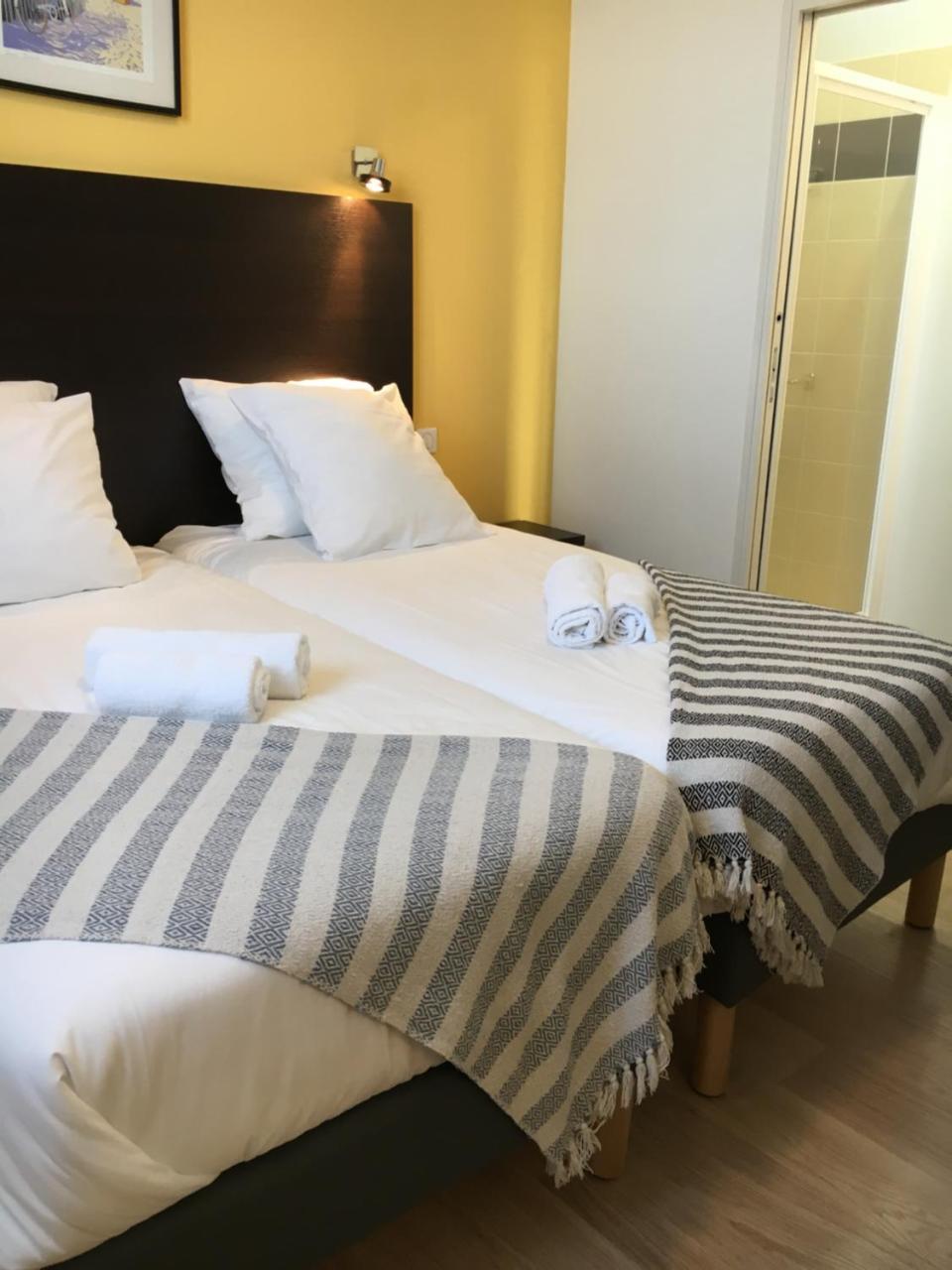 Les Bains Boyardville - Hotel Et Restaurant Eksteriør bilde