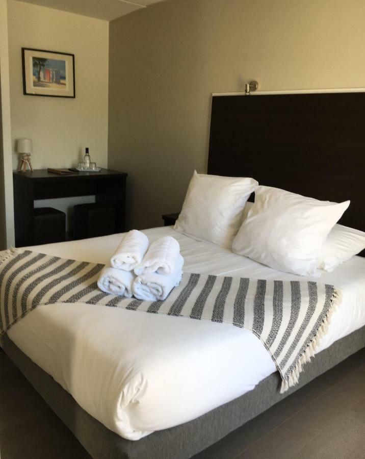 Les Bains Boyardville - Hotel Et Restaurant Eksteriør bilde